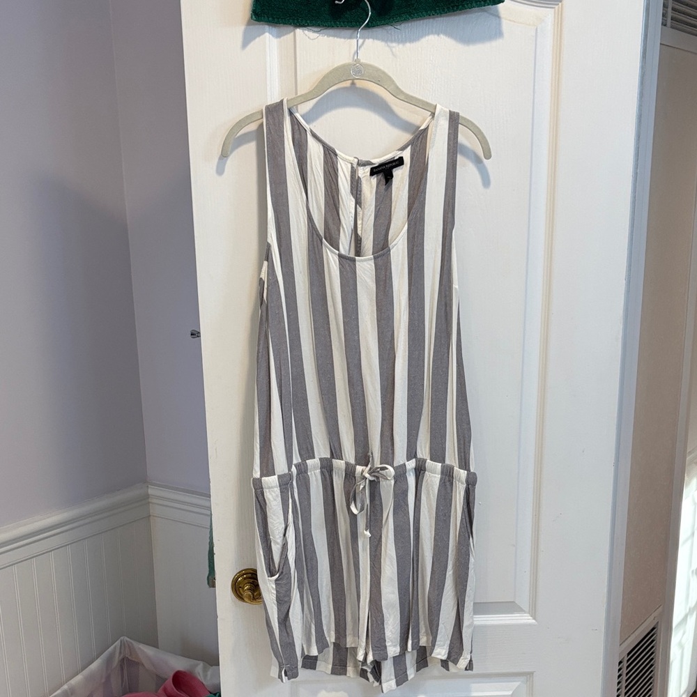 NWOT Banana Republic Factory Gray and White Striped Romper
